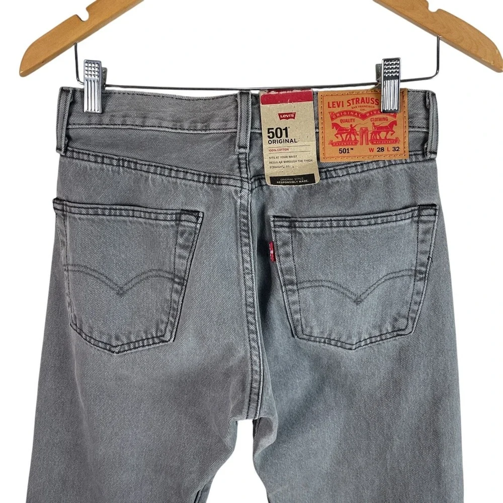 NEW Levis Mens 501 Original Jeans (Actual 28x31) Button Fly Gray Denim $69‎